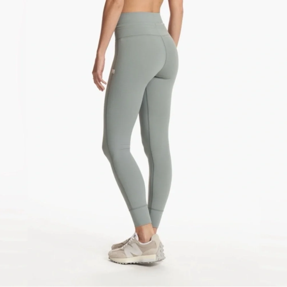 Vuori Women's Daily Leggings Small - Picture 2 of 3